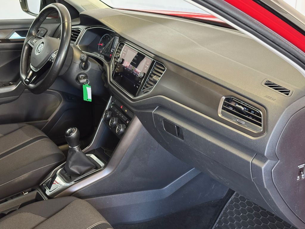 Fahrzeugabbildung Volkswagen T-Roc 1.5 TSI ACT Style