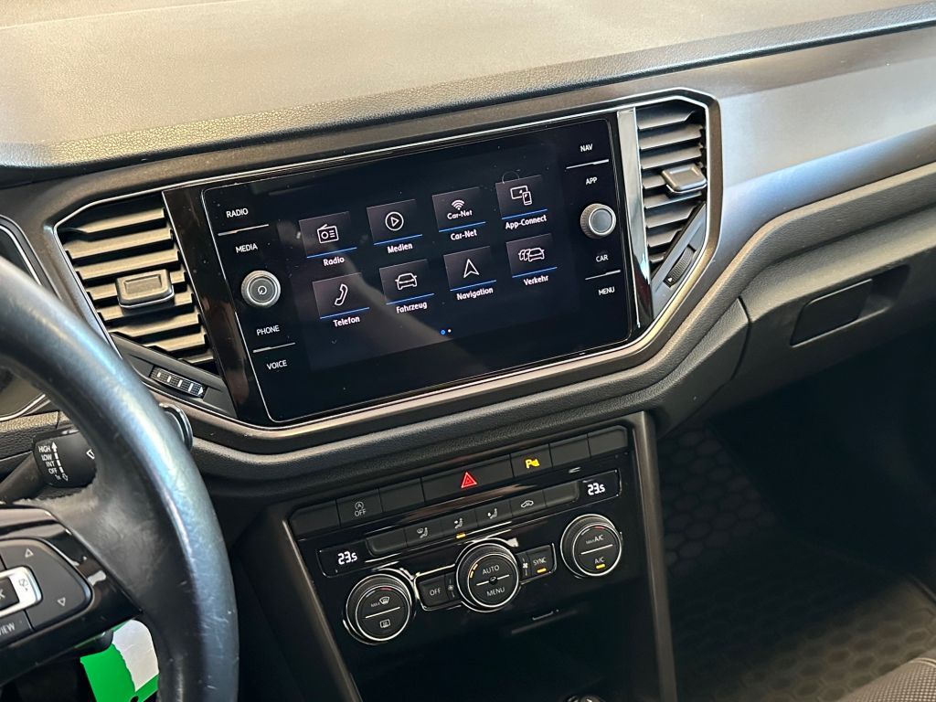 Fahrzeugabbildung Volkswagen T-Roc 1.5 TSI ACT Style