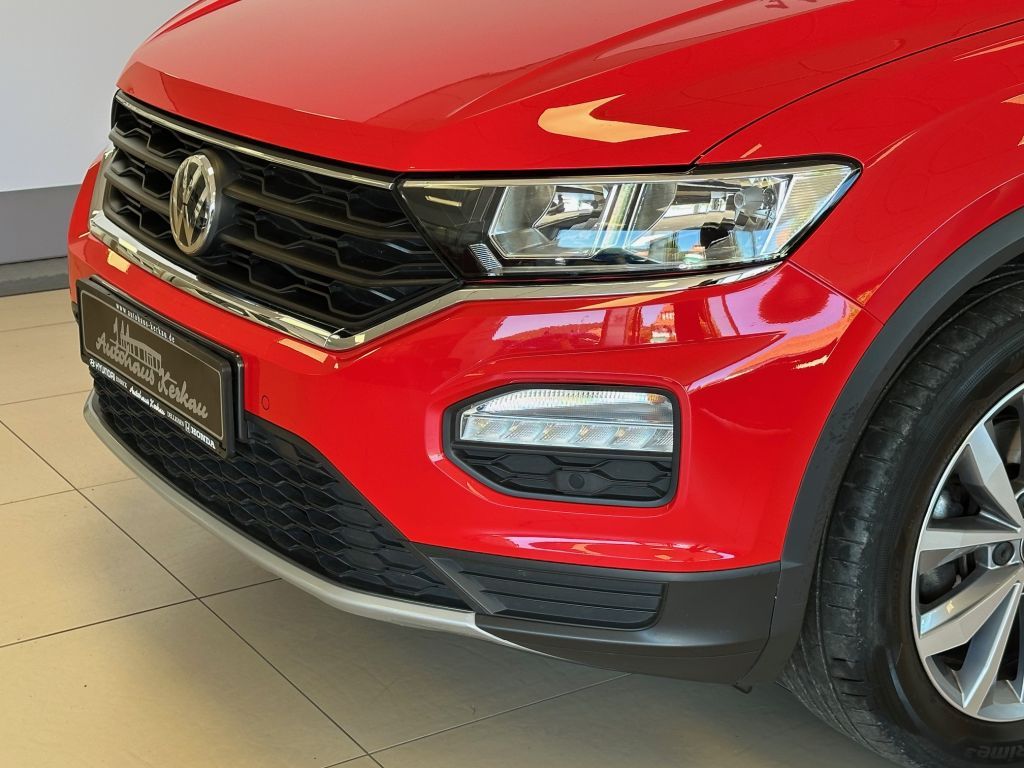 Fahrzeugabbildung Volkswagen T-Roc 1.5 TSI ACT Style
