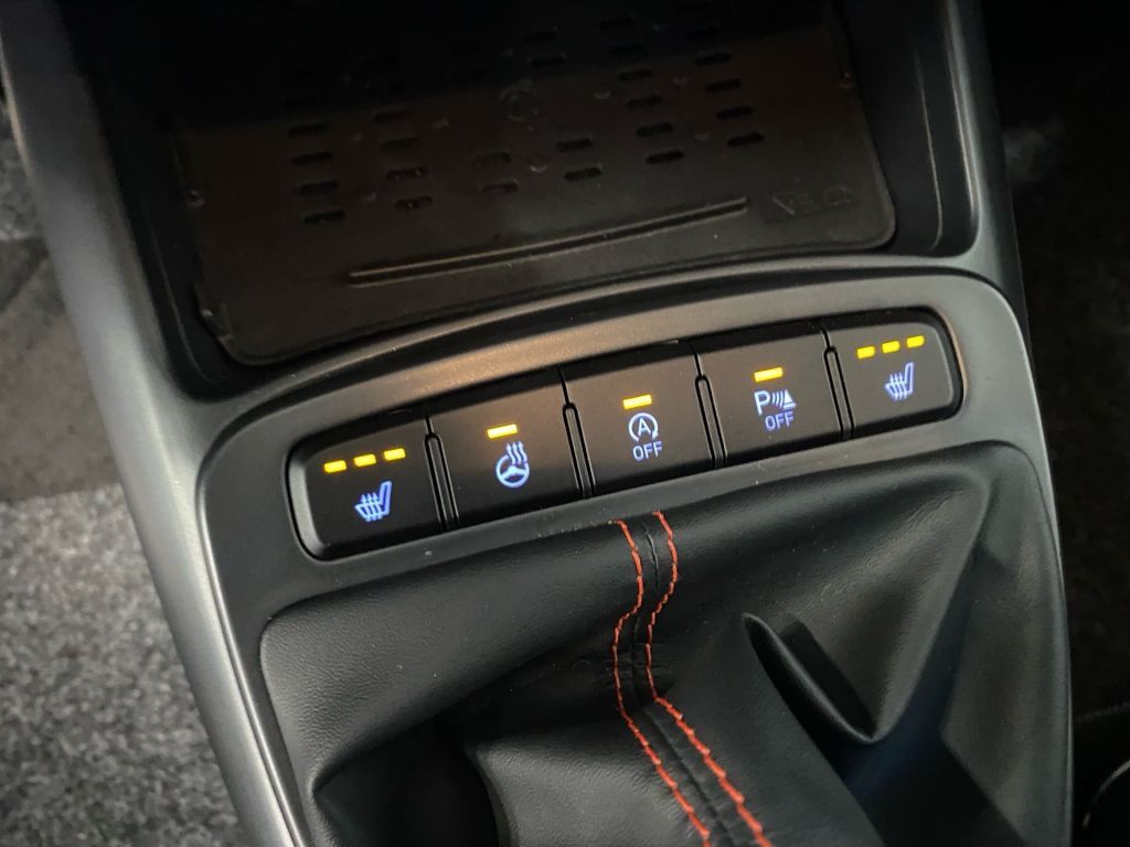 Fahrzeugabbildung Hyundai i10 1.0 T-GDI N-Line +Apple Carplay+ PDC+ Klimaa