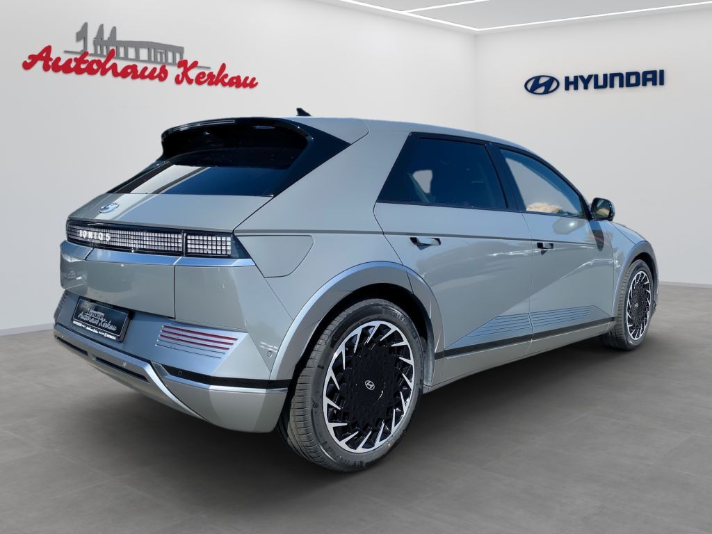 Fahrzeugabbildung Hyundai IONIQ 5 77,4 kWh 4WD Uniq +Pano+20