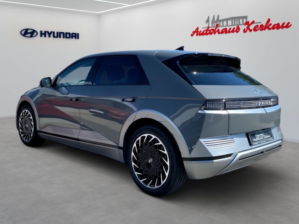 Fahrzeugabbildung Hyundai IONIQ 5 77,4 kWh 4WD Uniq +Pano+20