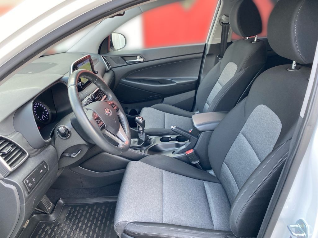 Fahrzeugabbildung Hyundai Tucson 1.6 GDi 2WD Trend