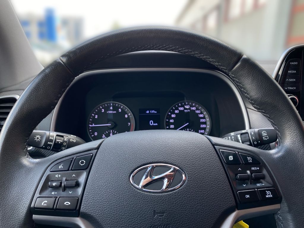 Fahrzeugabbildung Hyundai Tucson 1.6 GDi 2WD Trend
