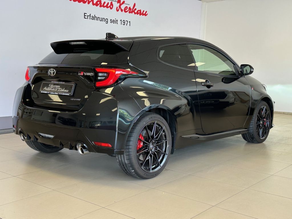 Fahrzeugabbildung Toyota GR Yaris Performance