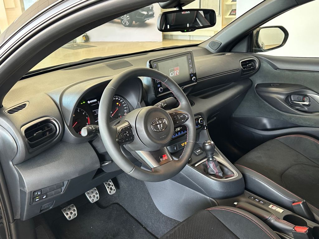Fahrzeugabbildung Toyota GR Yaris Performance