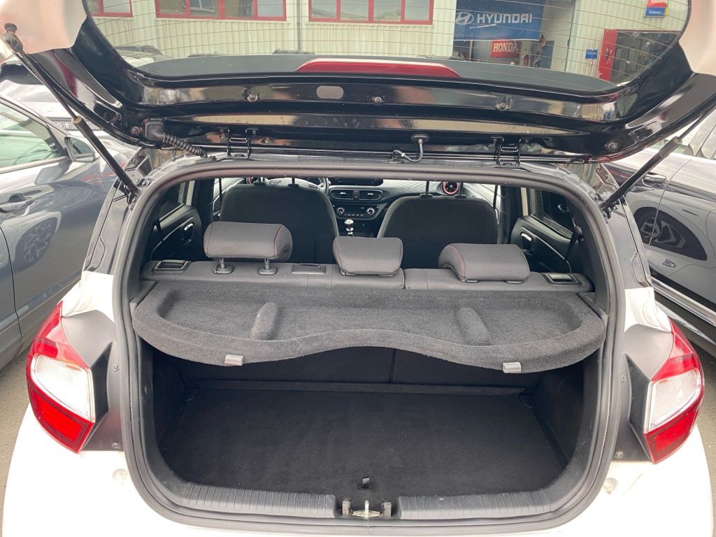 Fahrzeugabbildung Hyundai i10 1.0 T-GDI N-Line DACH+NAVI+CAM+SHZ+LHZ+GRA