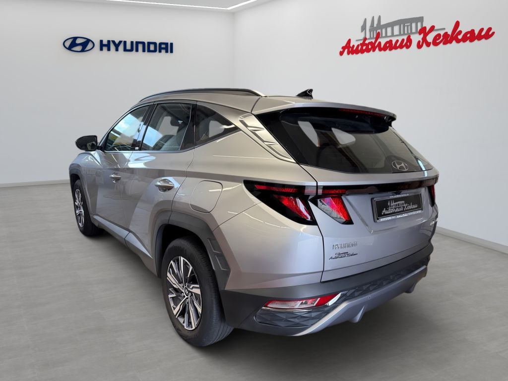 Fahrzeugabbildung Hyundai Tucson 1.6 T-GDi 48V-Hybrid 2WD DCT Select+LED+N