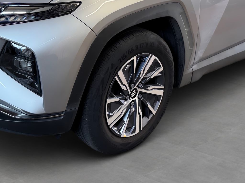Fahrzeugabbildung Hyundai Tucson 1.6 T-GDi 48V-Hybrid 2WD DCT Select+LED+N