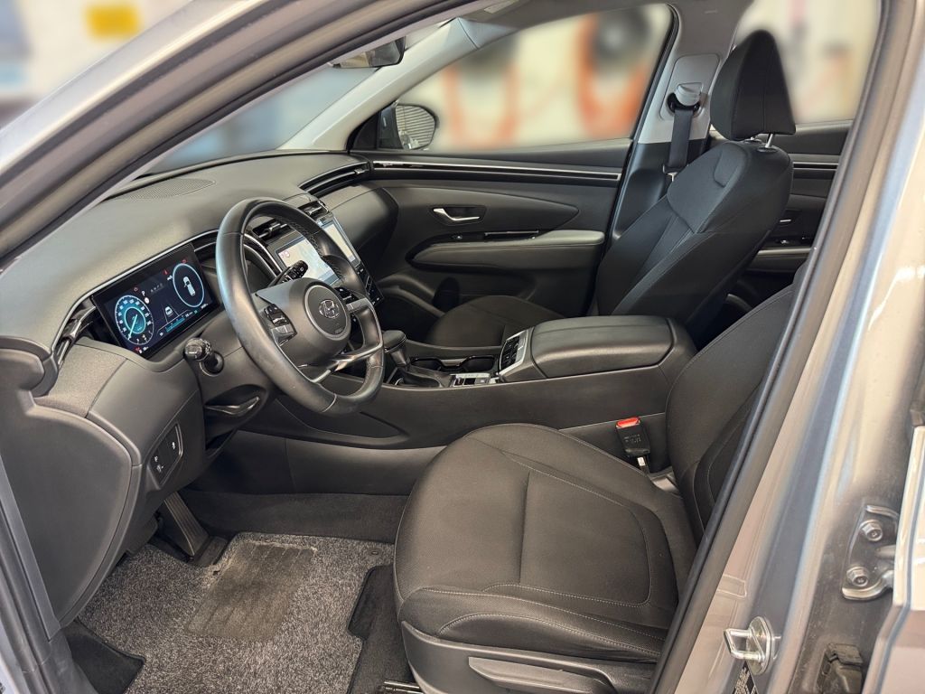 Fahrzeugabbildung Hyundai Tucson 1.6 T-GDi 48V-Hybrid 2WD DCT Select+LED+N