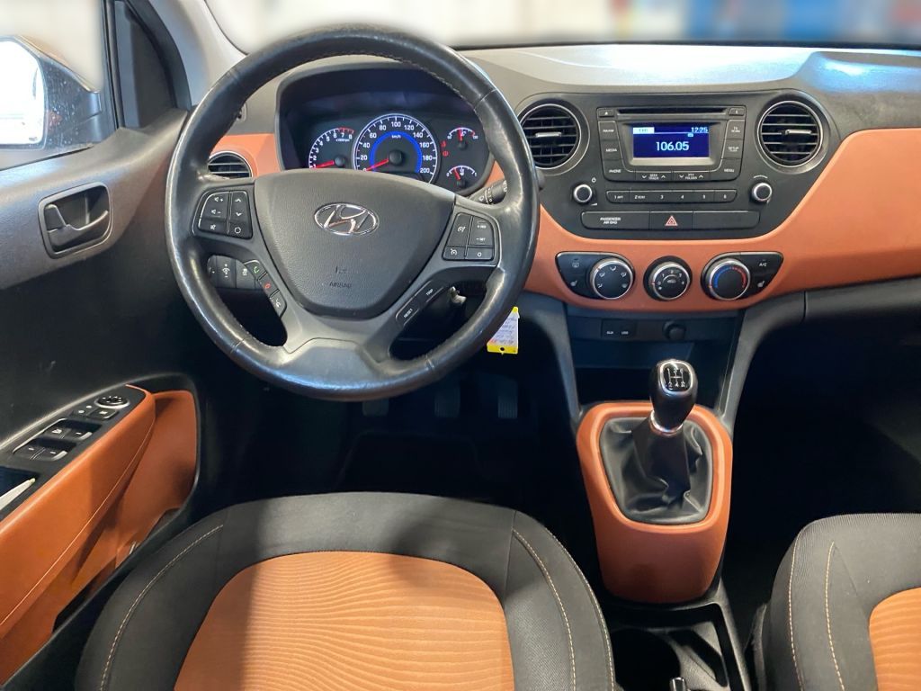 Fahrzeugabbildung Hyundai i10 1.2 Fifa World Cup Edition