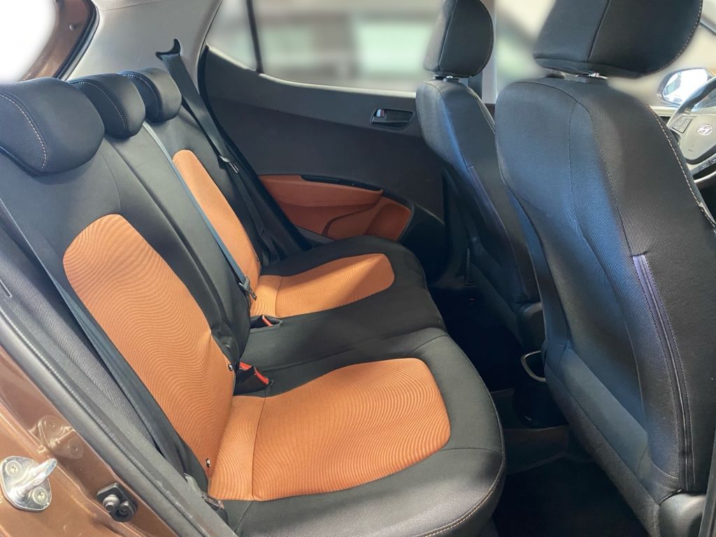 Fahrzeugabbildung Hyundai i10 1.2 Fifa World Cup Edition