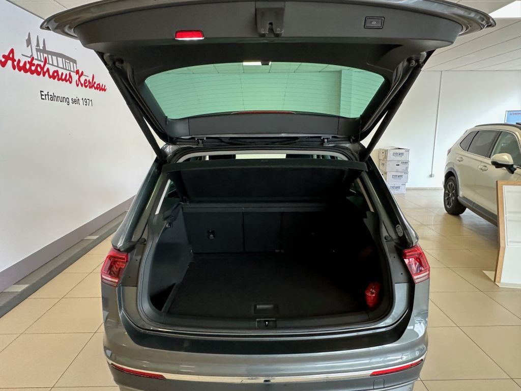 Fahrzeugabbildung Volkswagen Tiguan 2.0 TDI 4Motion DSG Highline + AHK +
