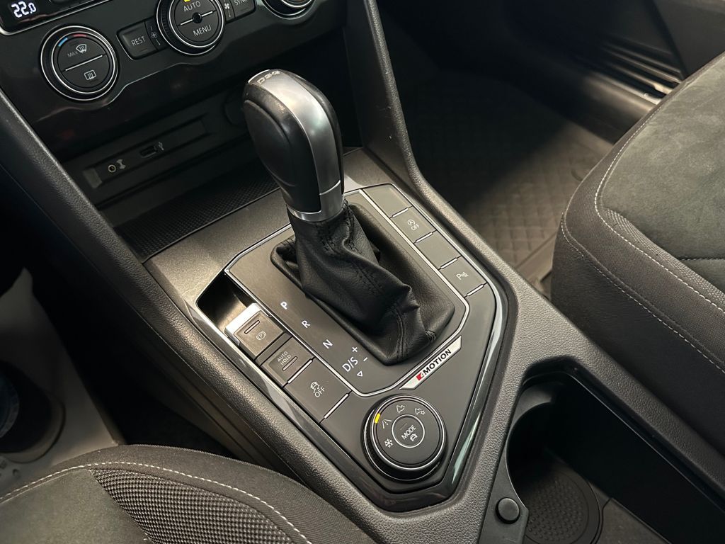 Fahrzeugabbildung Volkswagen Tiguan 2.0 TDI 4Motion DSG Highline + AHK +