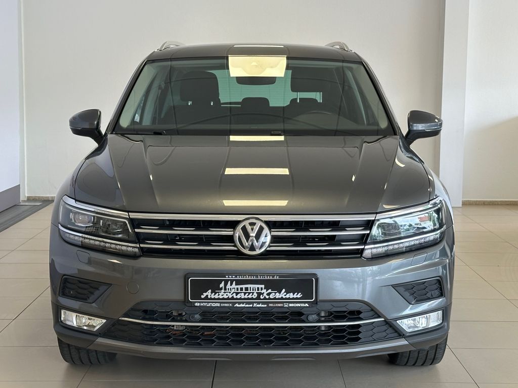 Fahrzeugabbildung Volkswagen Tiguan 2.0 TDI 4Motion DSG Highline + AHK +