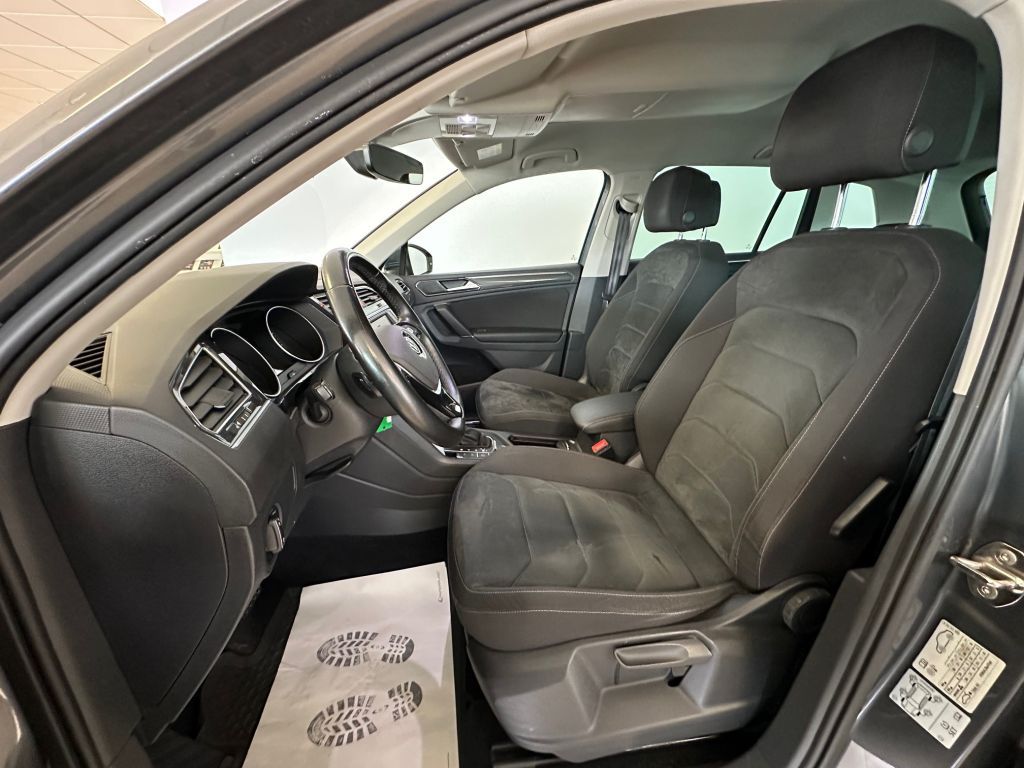 Fahrzeugabbildung Volkswagen Tiguan 2.0 TDI 4Motion DSG Highline + AHK +