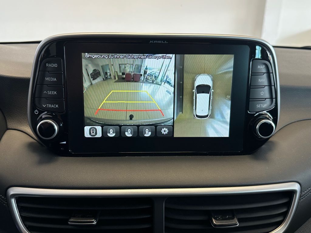Fahrzeugabbildung Hyundai Tucson 2.0CRDi 4WD Aut. Premium +LEDER+AHK+8Fach