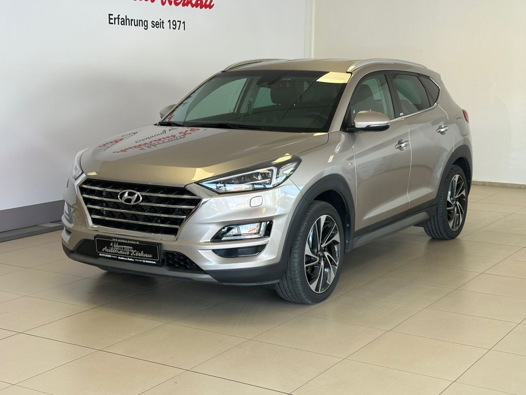Fahrzeugabbildung Hyundai Tucson 2.0CRDi 4WD Aut. Premium +LEDER+AHK+8Fach