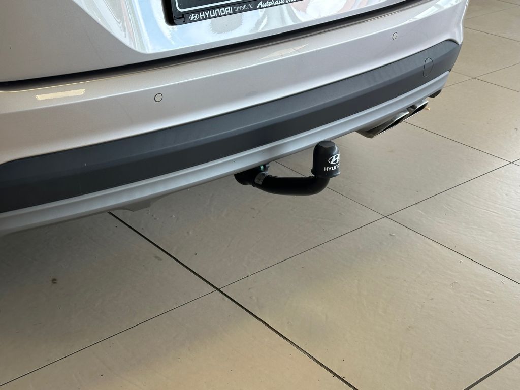 Fahrzeugabbildung Hyundai Tucson 2.0CRDi 4WD Aut. Premium +LEDER+AHK+8Fach