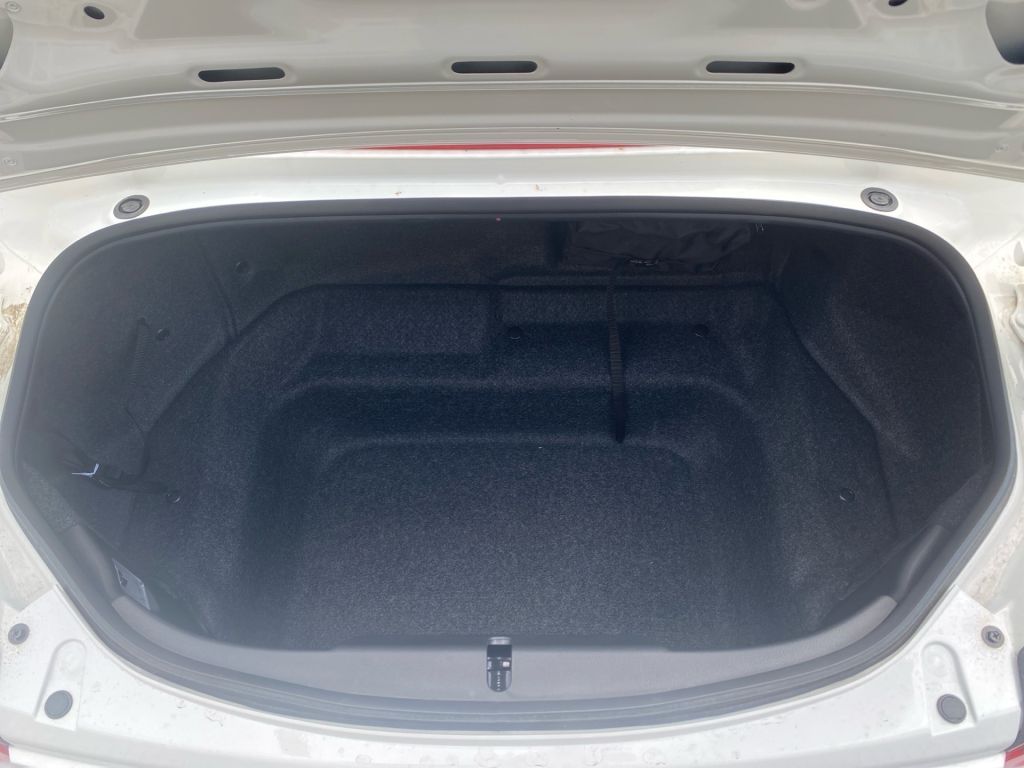 Fahrzeugabbildung Mazda MX-5 ST SKYACTIV-G 1.5 Kazari