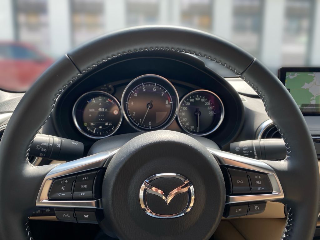 Fahrzeugabbildung Mazda MX-5 ST SKYACTIV-G 1.5 Kazari