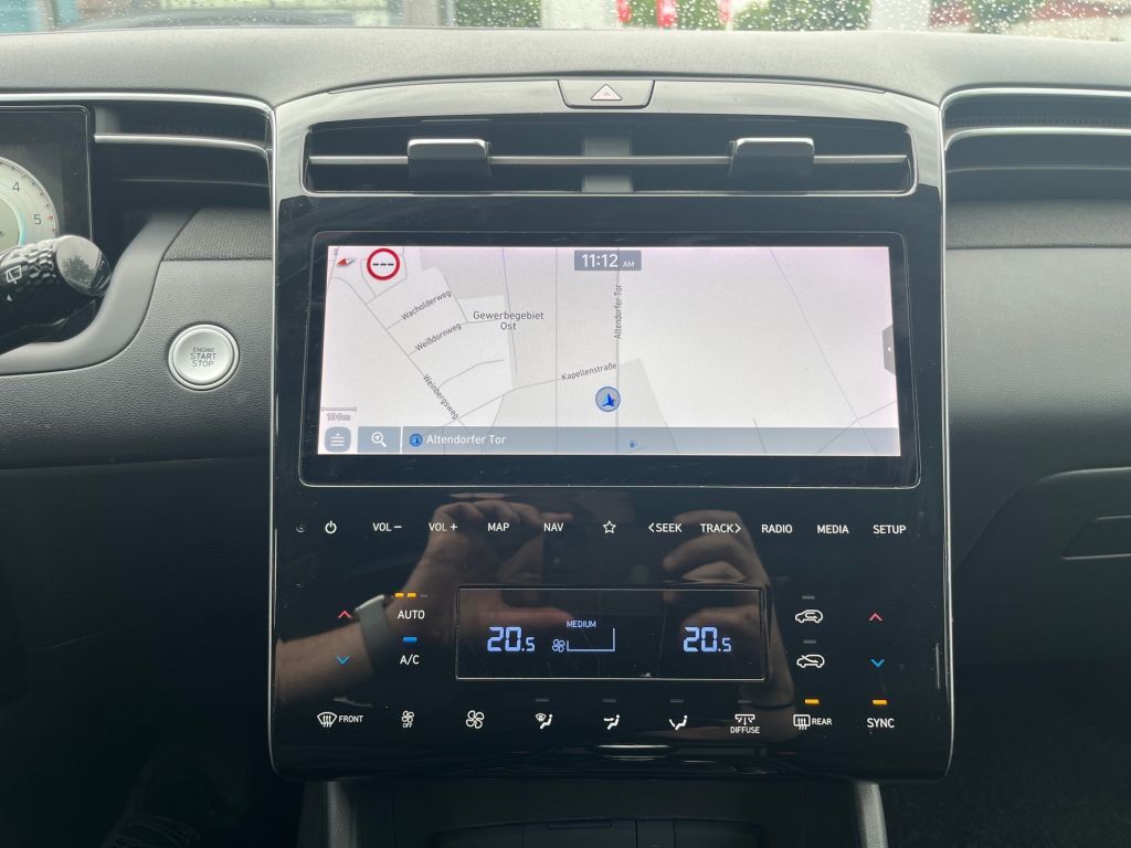Fahrzeugabbildung Hyundai TUCSON 1.6 CRDi Trend+AHK+Elektr. Heckklappe