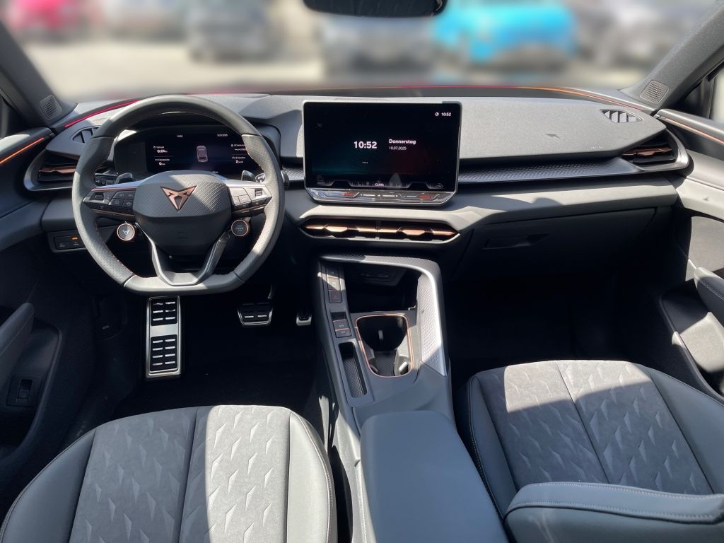 Fahrzeugabbildung CUPRA Terramar 2.0 TSI 4Drive DSG VZ