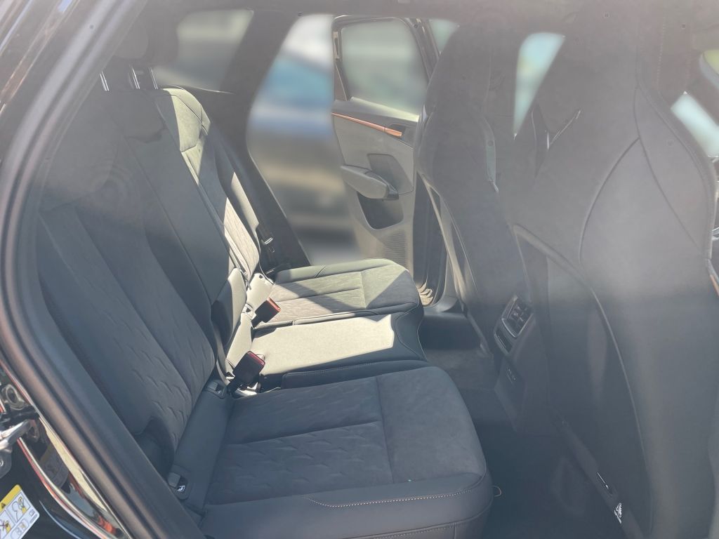 Fahrzeugabbildung CUPRA Terramar 2.0 TSI 4Drive DSG VZ