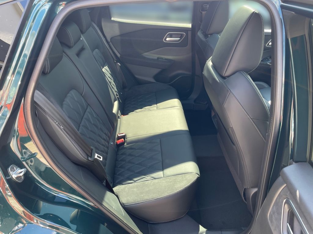 Fahrzeugabbildung Nissan Qashqai 1.3 DIG-T MHEV Xtronic Tekna+ (J12)