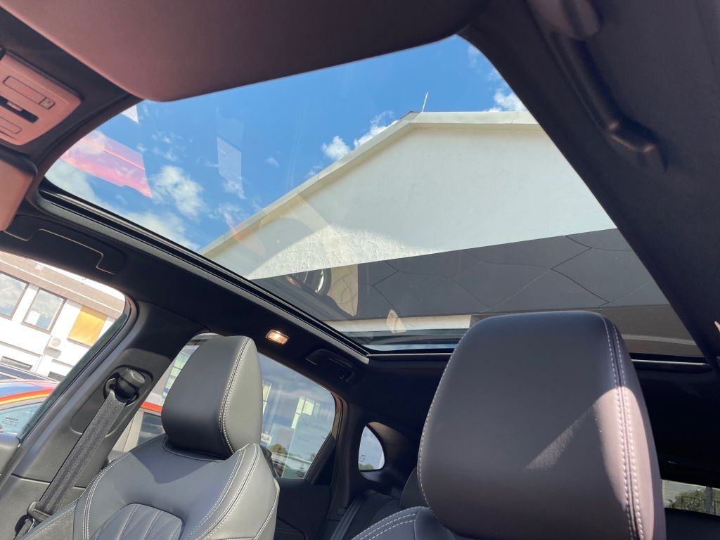 Fahrzeugabbildung Nissan Qashqai 1.3 DIG-T MHEV Xtronic Tekna+ (J12)