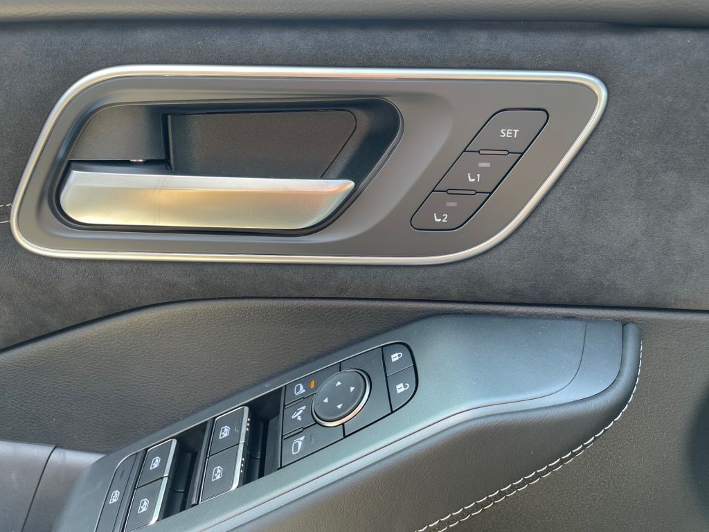 Fahrzeugabbildung Nissan Qashqai 1.3 DIG-T MHEV Xtronic Tekna+ (J12)