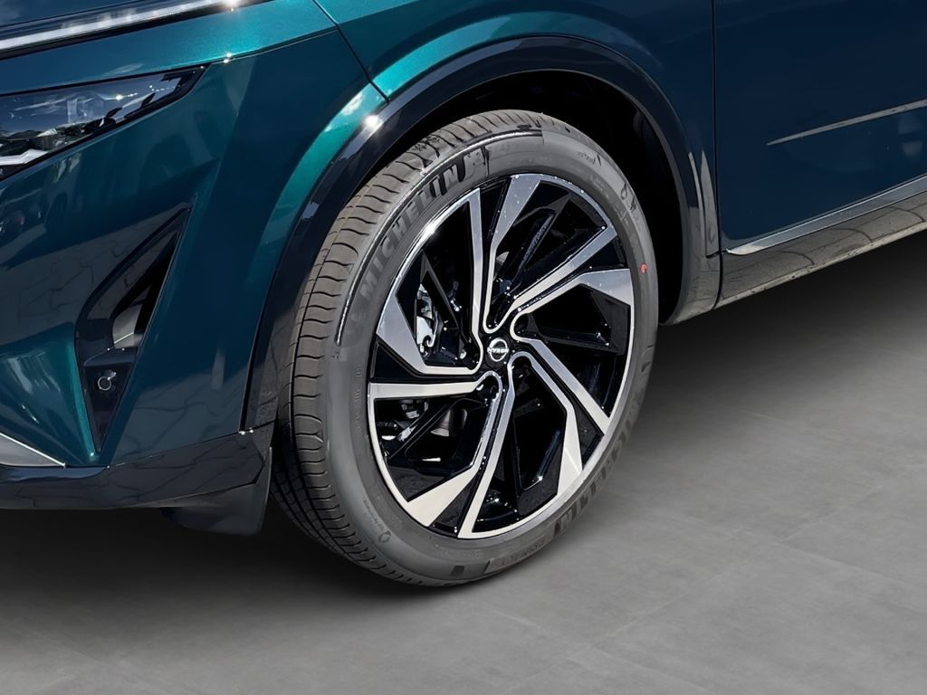 Fahrzeugabbildung Nissan Qashqai 1.3 DIG-T MHEV Xtronic Tekna+ (J12)