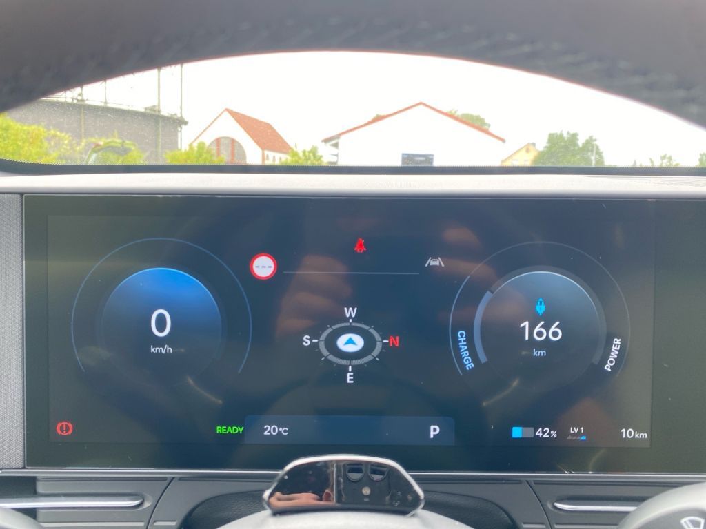 Fahrzeugabbildung Hyundai KONA Elektro 65kWh Trend (SX2)