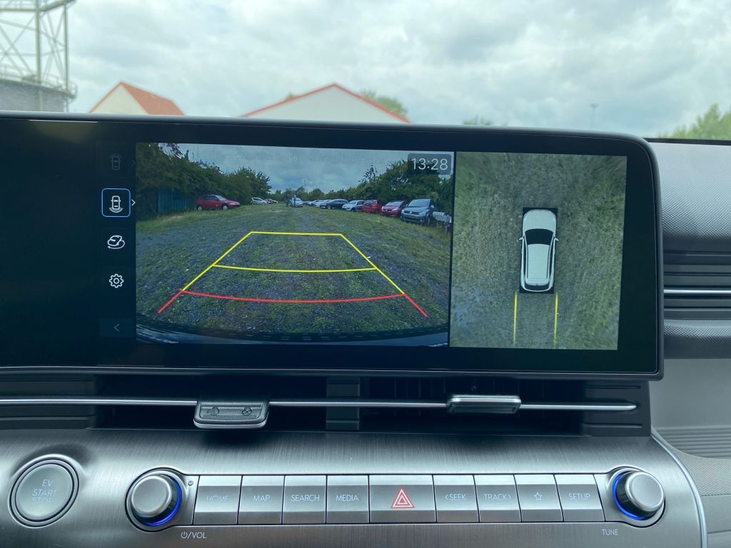 Fahrzeugabbildung Hyundai KONA Elektro 65kWh Trend (SX2)