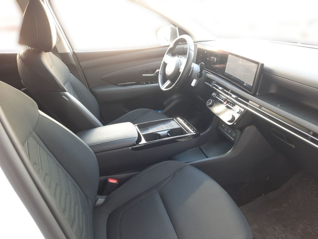 Fahrzeugabbildung Hyundai TUCSON 1.6 T-GDi HEV 2WD Trend (NX4e)