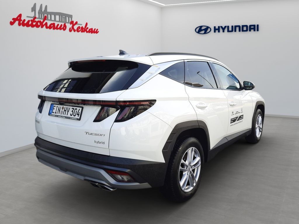 Fahrzeugabbildung Hyundai TUCSON 1.6 T-GDi HEV 2WD Trend (NX4e)