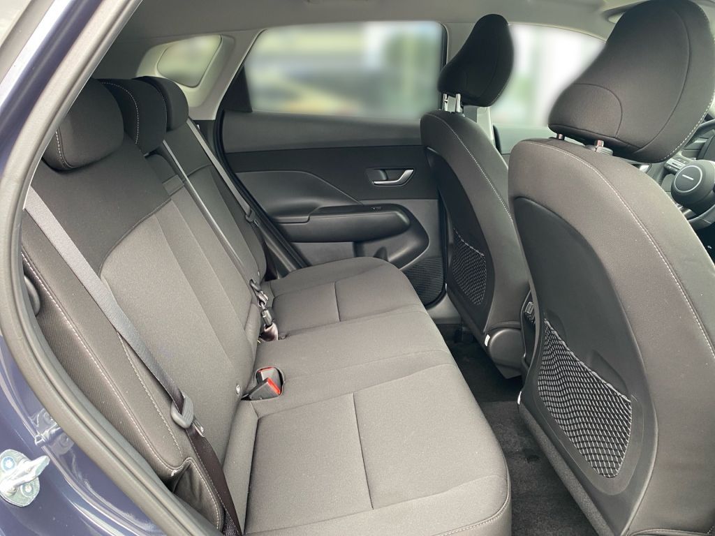 Fahrzeugabbildung Hyundai KONA 1.6 GDI DCT Hybrid Trend (SX2)