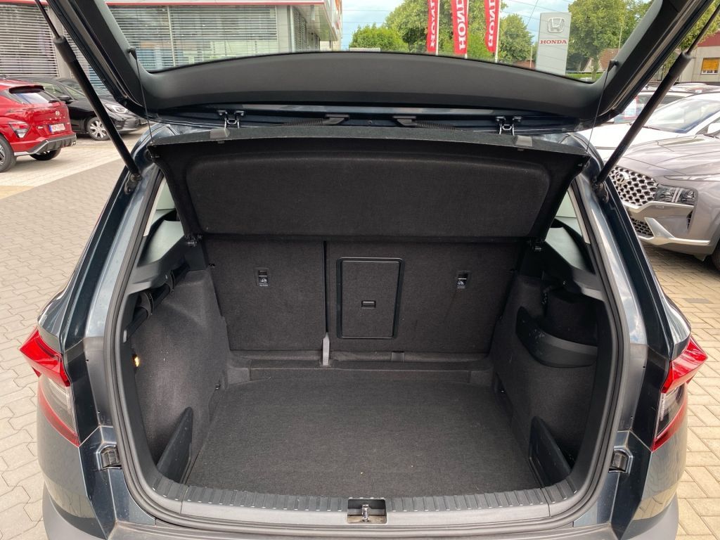 Fahrzeugabbildung SKODA Karoq 1.5 TSI ACT Style