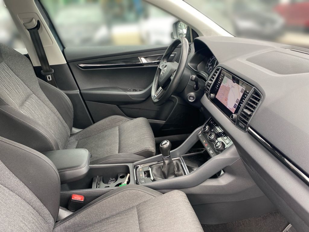 Fahrzeugabbildung SKODA Karoq 1.5 TSI ACT Style