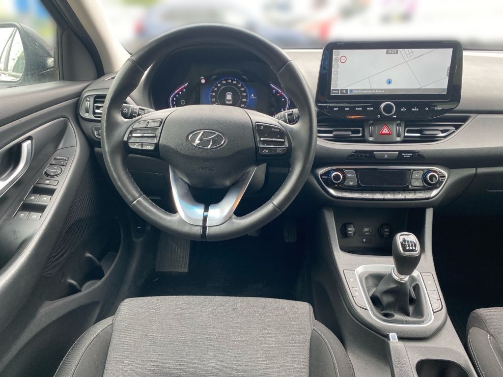Fahrzeugabbildung Hyundai i30 1.0 T-GDI EDITION 30+
