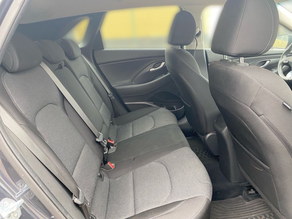 Fahrzeugabbildung Hyundai i30 1.0 T-GDI EDITION 30+