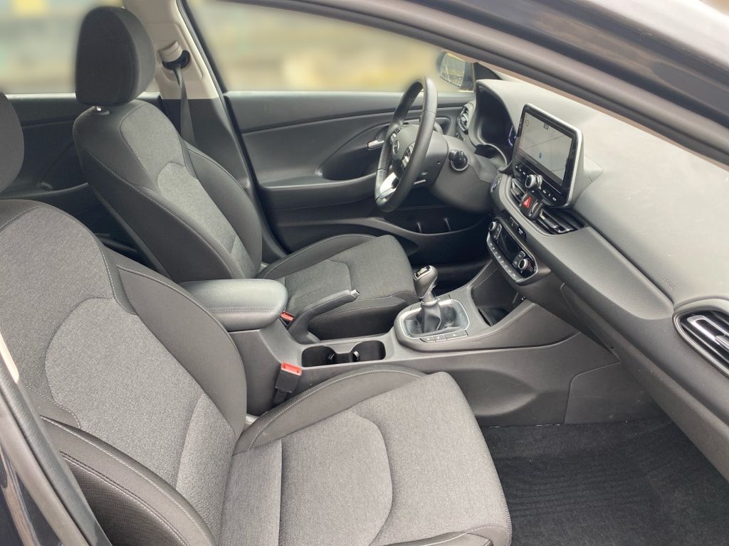 Fahrzeugabbildung Hyundai i30 1.0 T-GDI EDITION 30+