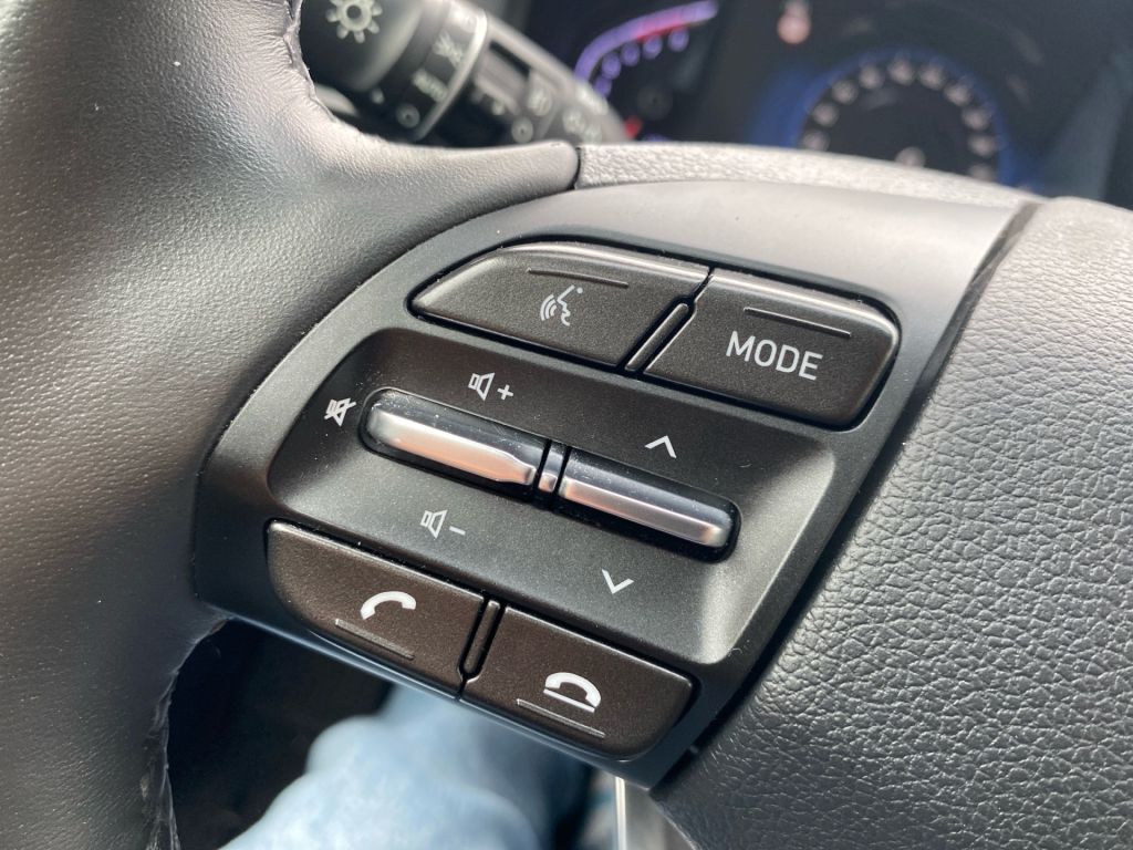 Fahrzeugabbildung Hyundai i30 1.0 T-GDI EDITION 30+