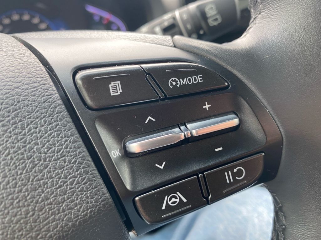 Fahrzeugabbildung Hyundai i30 1.0 T-GDI EDITION 30+