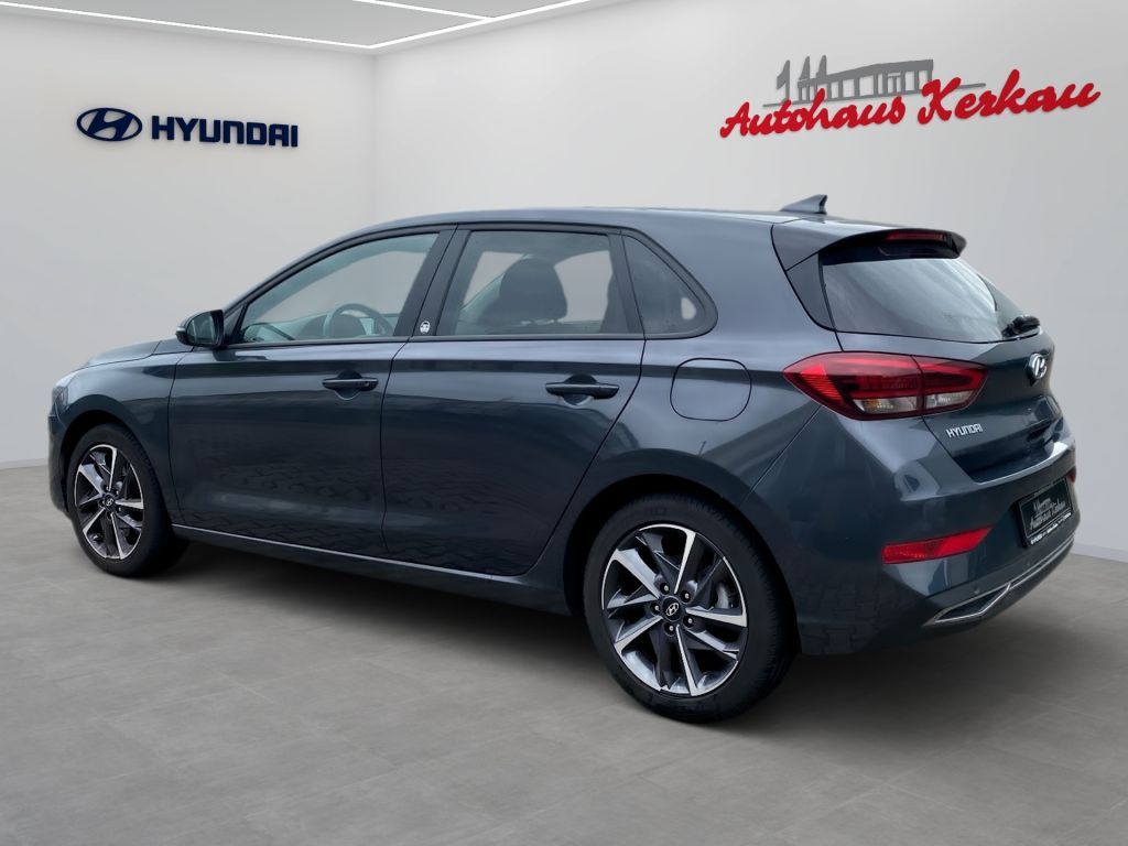 Fahrzeugabbildung Hyundai i30 1.0 T-GDI EDITION 30+