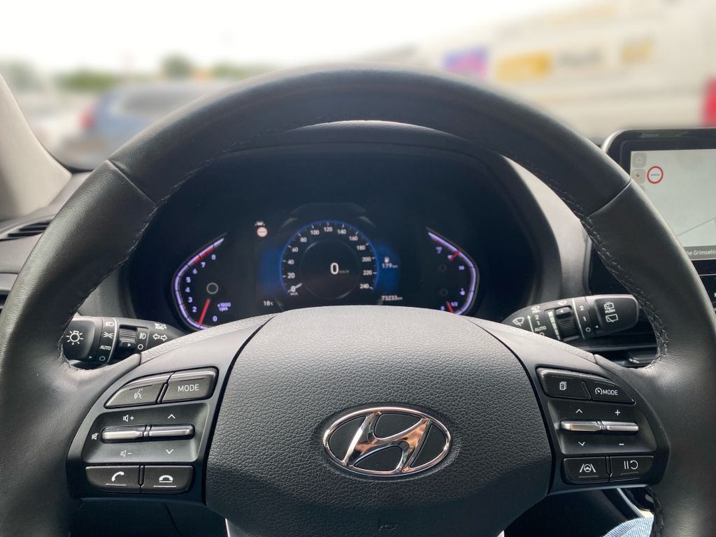 Fahrzeugabbildung Hyundai i30 1.0 T-GDI EDITION 30+