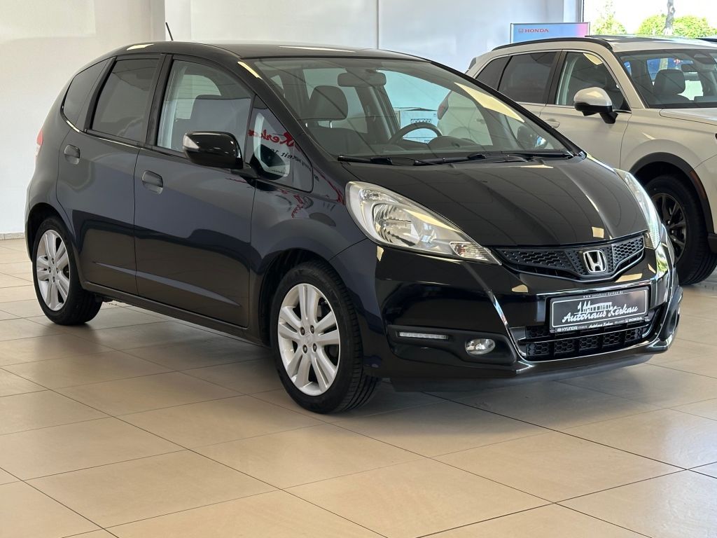 Fahrzeugabbildung Honda Jazz 1.4 i-VTEC Comfort Plus