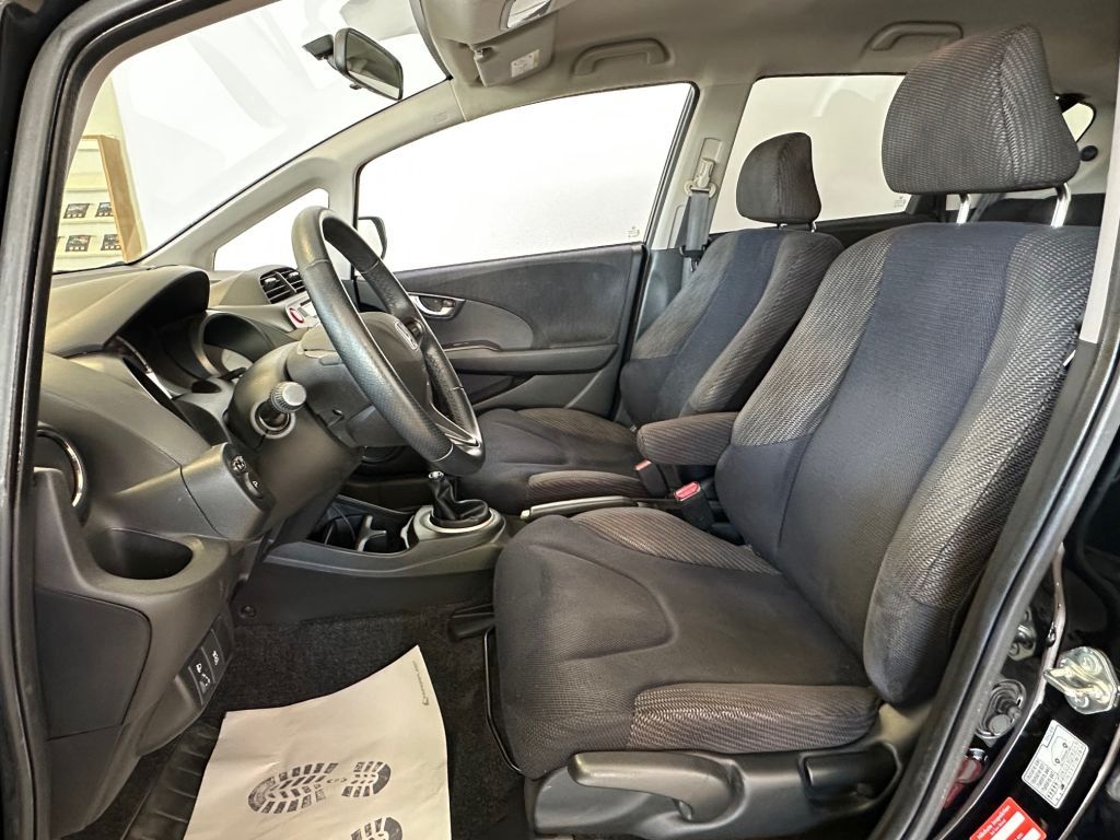 Fahrzeugabbildung Honda Jazz 1.4 i-VTEC Comfort Plus