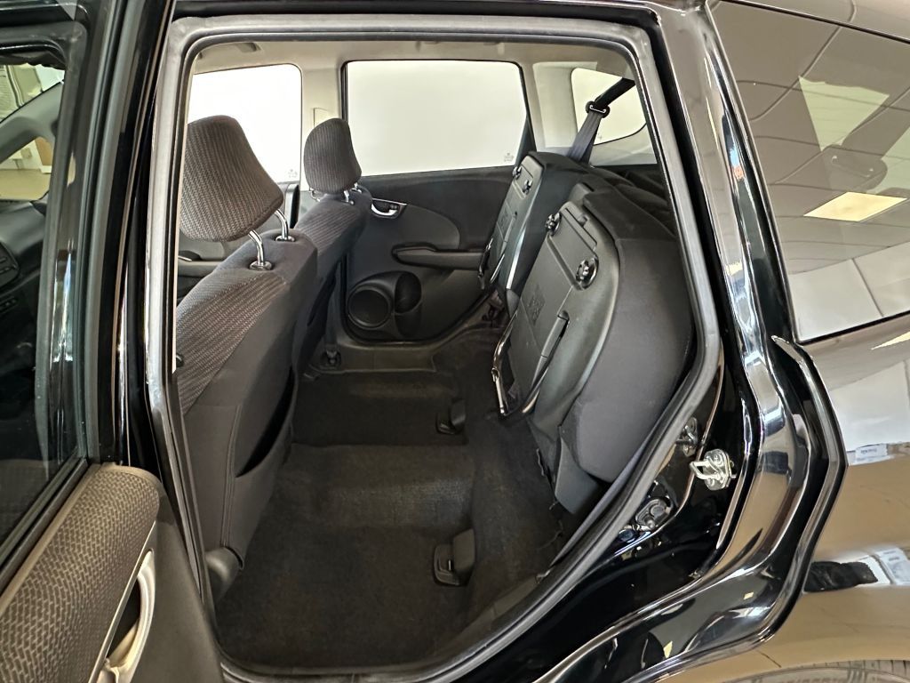 Fahrzeugabbildung Honda Jazz 1.4 i-VTEC Comfort Plus