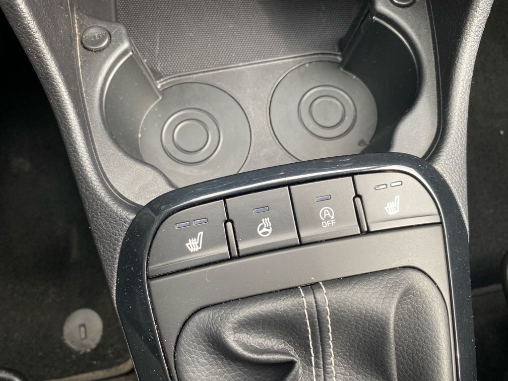 Fahrzeugabbildung Kia Picanto 1.0 ISG Dream-Team Edition +SHZ+LHZ